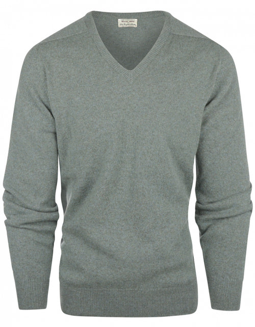 William Lockie Pullover Lambswool V-neck | Caspian/Landscape