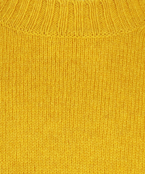 Alan Paine Shetland Crew Neck Pullover | Yellow