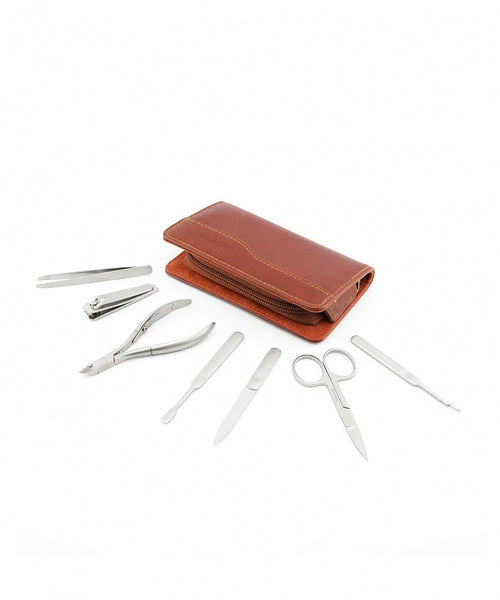 Manicure set in zipper case | Brown