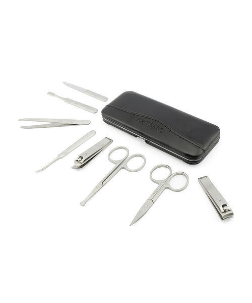 Manicure set in case | Black