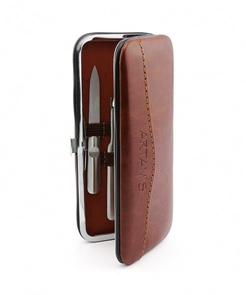 Manicure set in case | Brown