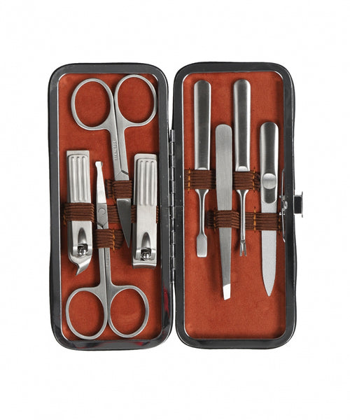 Manicure set in case | Brown